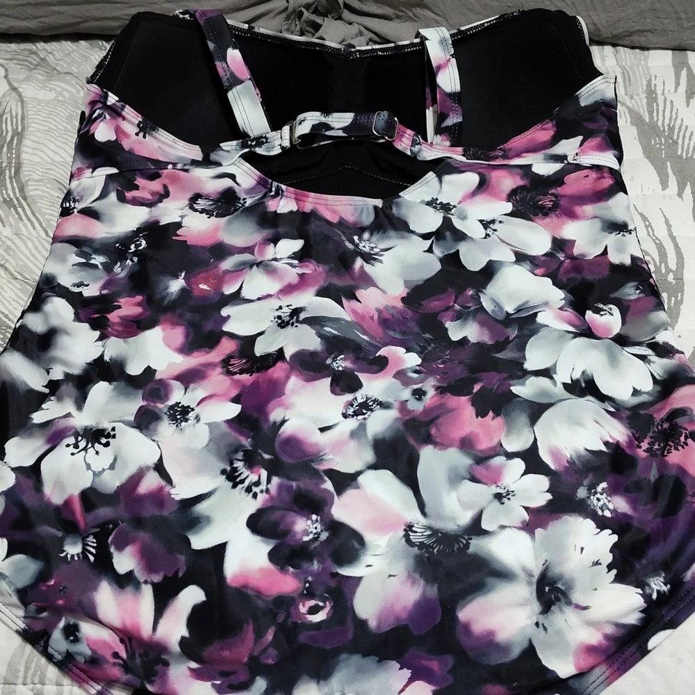 Aqua Eve Purple, White and Black Floral One Piece Swimsuit, Size 18 (NWOT) - Picture 2 of 11